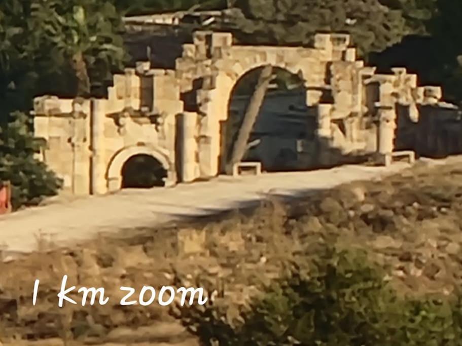 Atoom Lodge Jarash Eksteriør bilde
