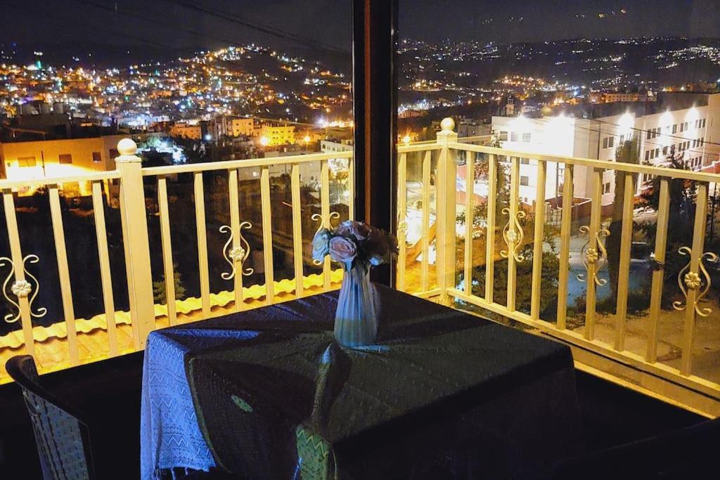 Atoom Lodge Jarash Eksteriør bilde